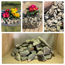 Lade das Bild in den Galerie-Viewer, Dekosteine Wood Stone - Stein Ambiente