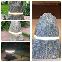 Lade das Bild in den Galerie-Viewer, Gneis-Woodstone-Leuchte - Stein Ambiente