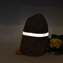 Lade das Bild in den Galerie-Viewer, Steinleuchte - Stein Ambiente